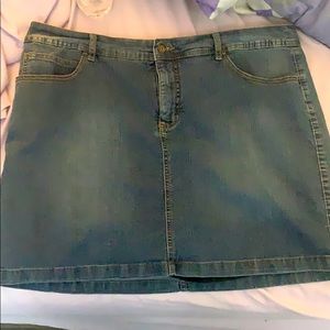 Denim skirt